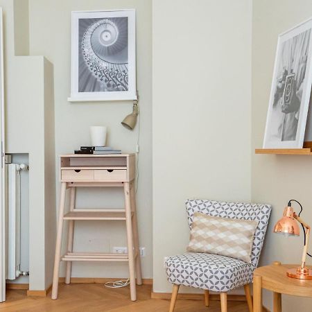 The Best Rent - Cozy Two-Bedrooms Apartment In Pasteur District Милан Экстерьер фото