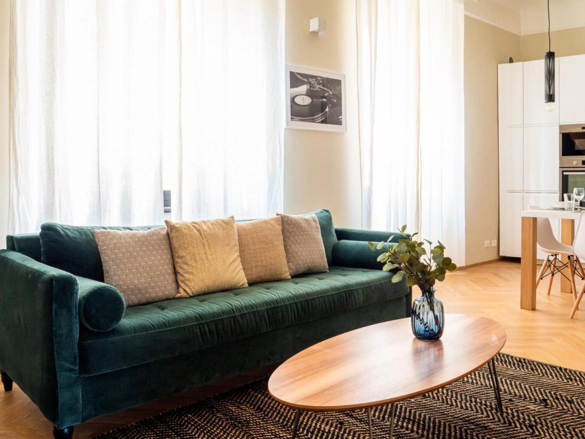 The Best Rent - Cozy Two-Bedrooms Apartment In Pasteur District Милан Экстерьер фото